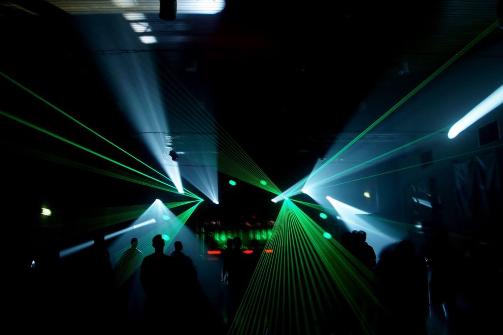 Early Rave op volle dreef – LG Events