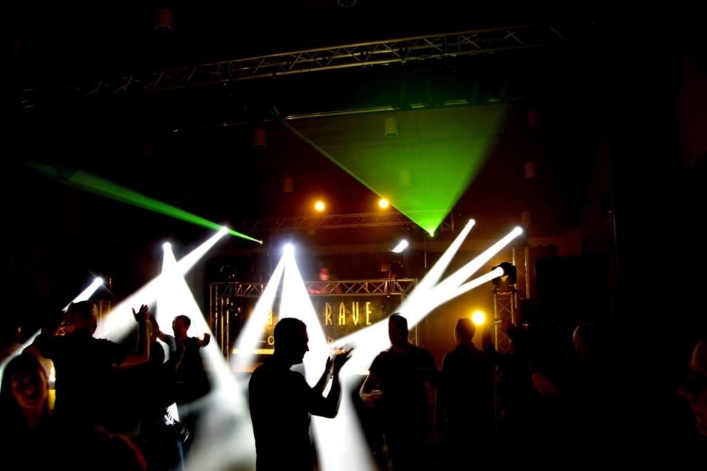 Early Rave op volle dreef – LG Events